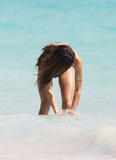 th_33514_by_mah0ne_Alessandra_Ambrosio_In_A_Bikini_For_A_Victorias_Secret_Photoshoot_On_The_Beach_Of_St_Barts_22.07.10_017_122_337lo.jpg