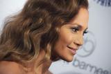 Jennifer Lopez ( Дженнифер Лопес) - Страница 4 Th_63165_celebrity-paradise.com-The_Elder-Jennifer_Lopez_2010-01-20_-_Scott_Barnes_About_Face_Launch_Party_780_122_664lo